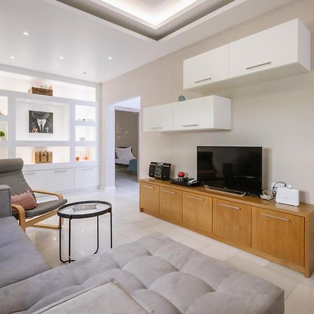 Appartamento Brand New Family House Est. 2023 Candia Esterno foto
